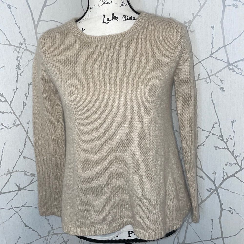 Zara knit sweater, Size Small‎